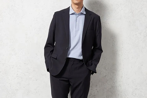 【セットアップ×ポロシャツ】今っぽさと清潔感を両立したスタイル