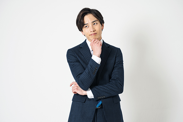 ビジネススーツの選び方【色・柄・生地】