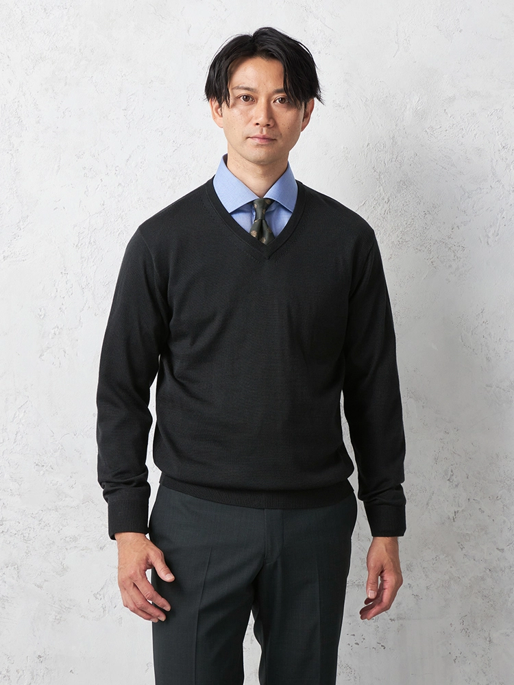 【RiickenBacchar】Vネックセーターカジュアルインナーニット長袖保温秋冬